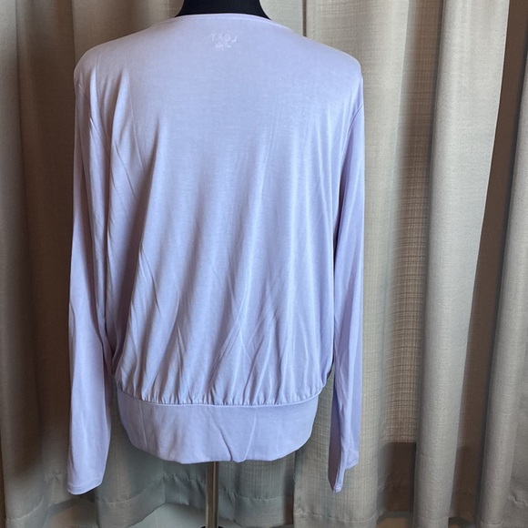 LOFT Women’s V-Neck Faux Wrap Top Pale Blue sz L NWT - Picture 6 of 7